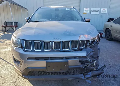 2017 Jeep Compass Latitude from USA, damaged, VIN 3C4NJDBB8HT680172